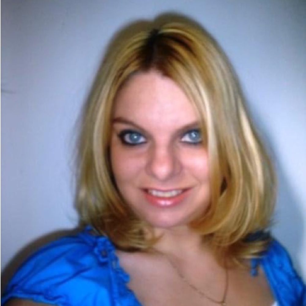 Meet your Posher, Gina